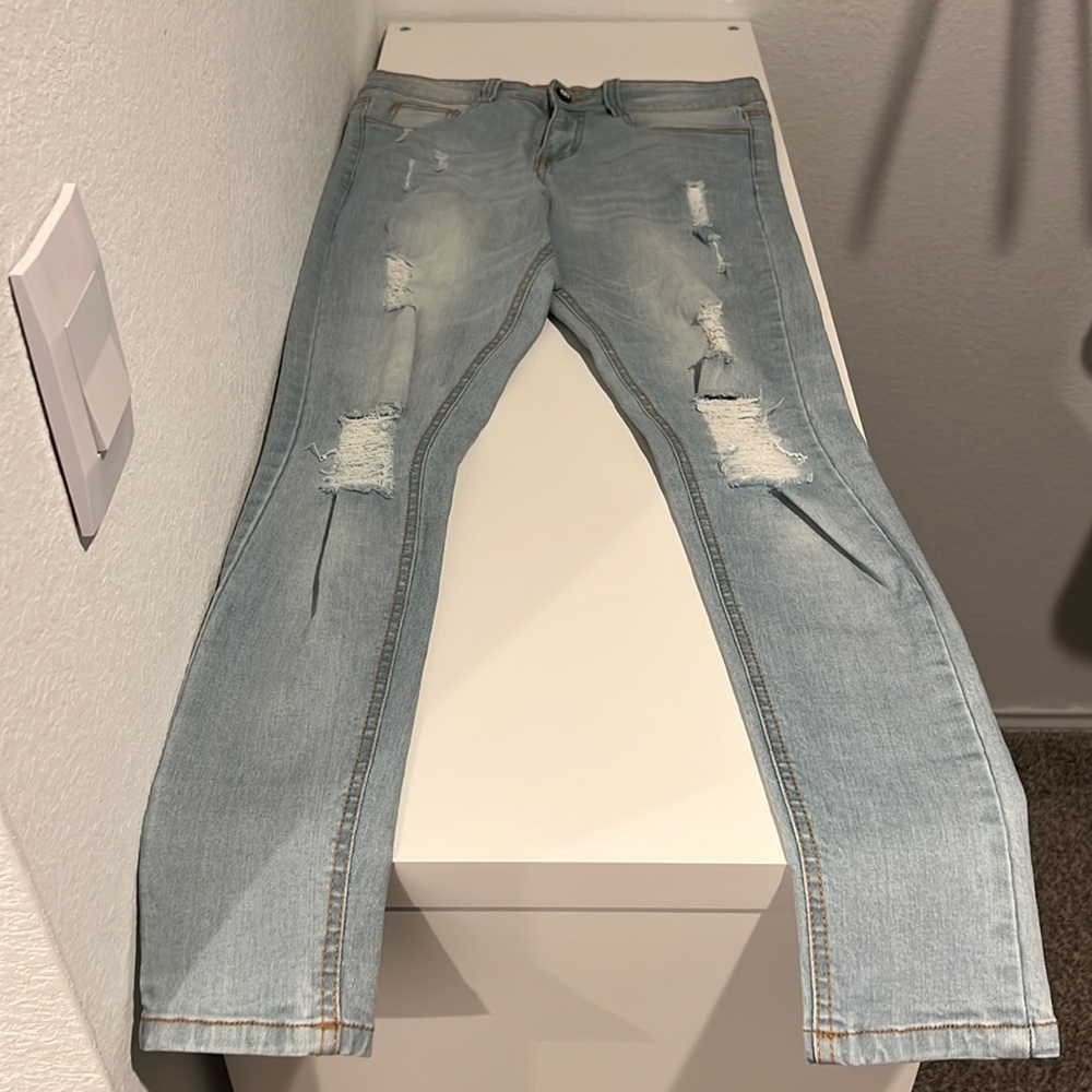 Gingtto Skinny Jeans size 30.
